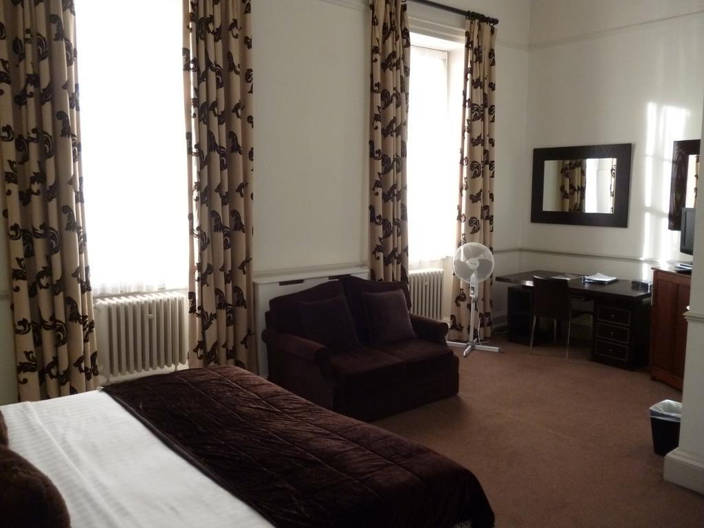 Best Western Plus Aston Hall Hotel Exterior foto